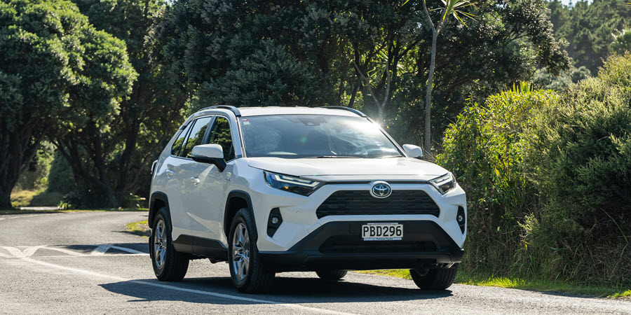 Toyota Rav4 AWD Hybrid