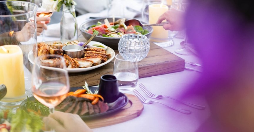 Alt text: RealNZ 10% discount for Walter Peak BBQ Dining on the Spirit of Queenstown - in partnership with GO Rentals