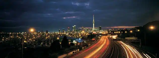 Image of the Auckland skyline at night