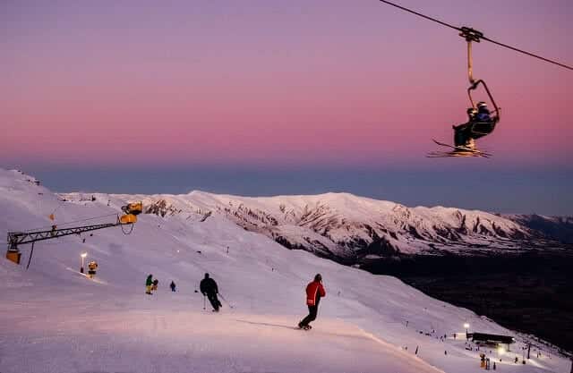 Image of Night Skiing at Coronet Peak. Image credit 360queenstown-wanaka.com