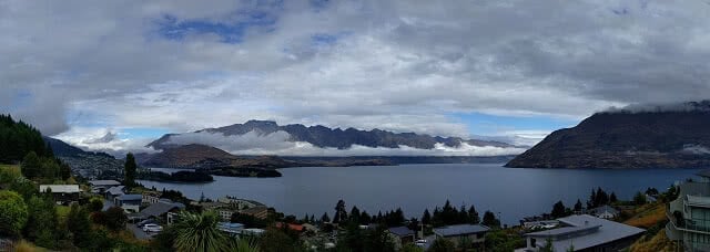 Looking out over Lake Wakitipu, Queenstown