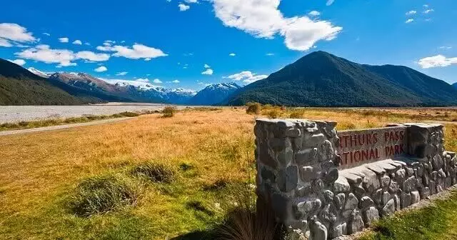 Crossing the Southern Alps via Arthur's Pass