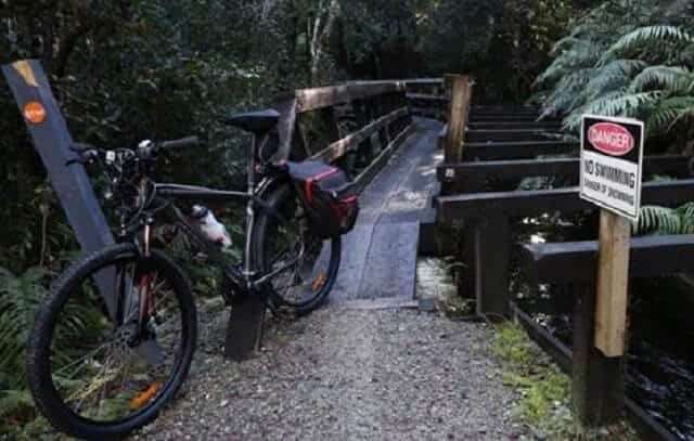 Wildnerness Trail Kaniere Bridge 
