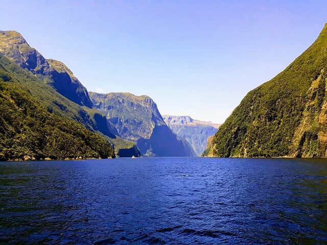 A very calm Milford Sound