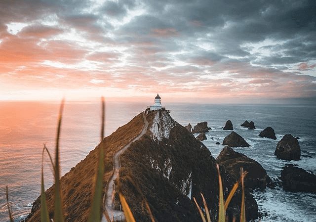 Nugget Point Lighthouse - https://instagram.com/manueldietrichphotography/