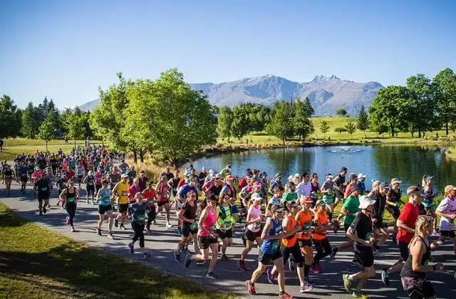 Competitors at the Queenstown Marathon